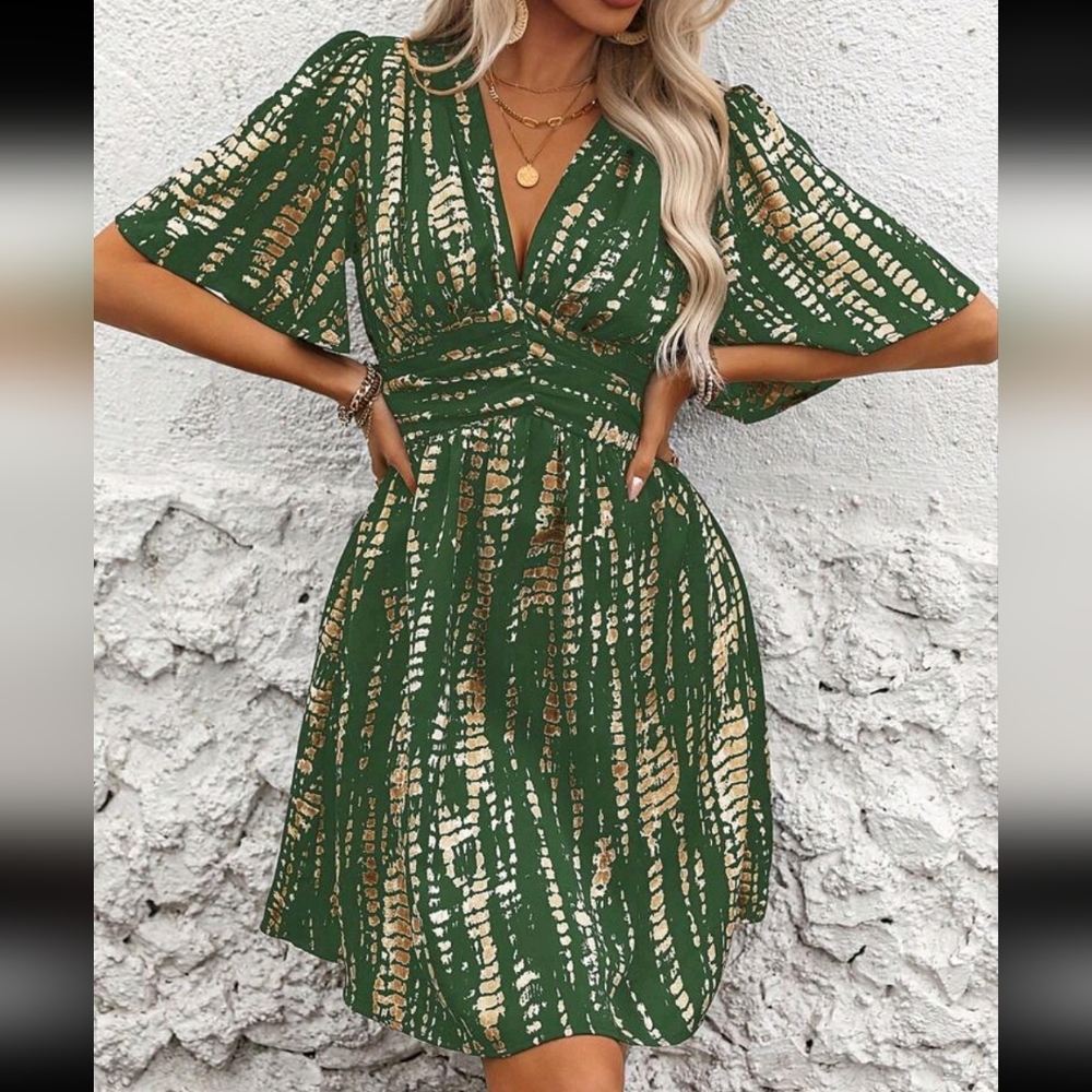 SHEIN Green and Gold Midi Dress NWOT - Picture 3 of 7